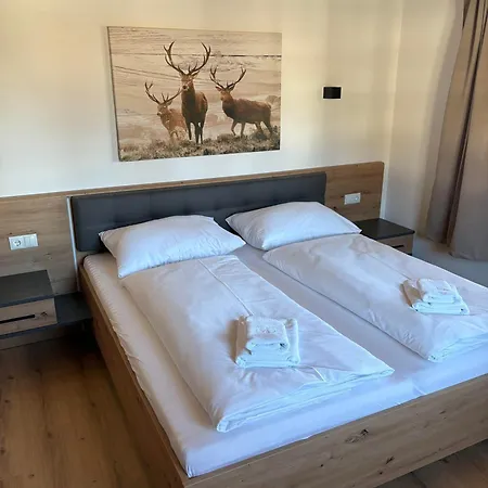 Haus Sonnsitz شقة