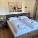 Haus Sonnsitz アパート